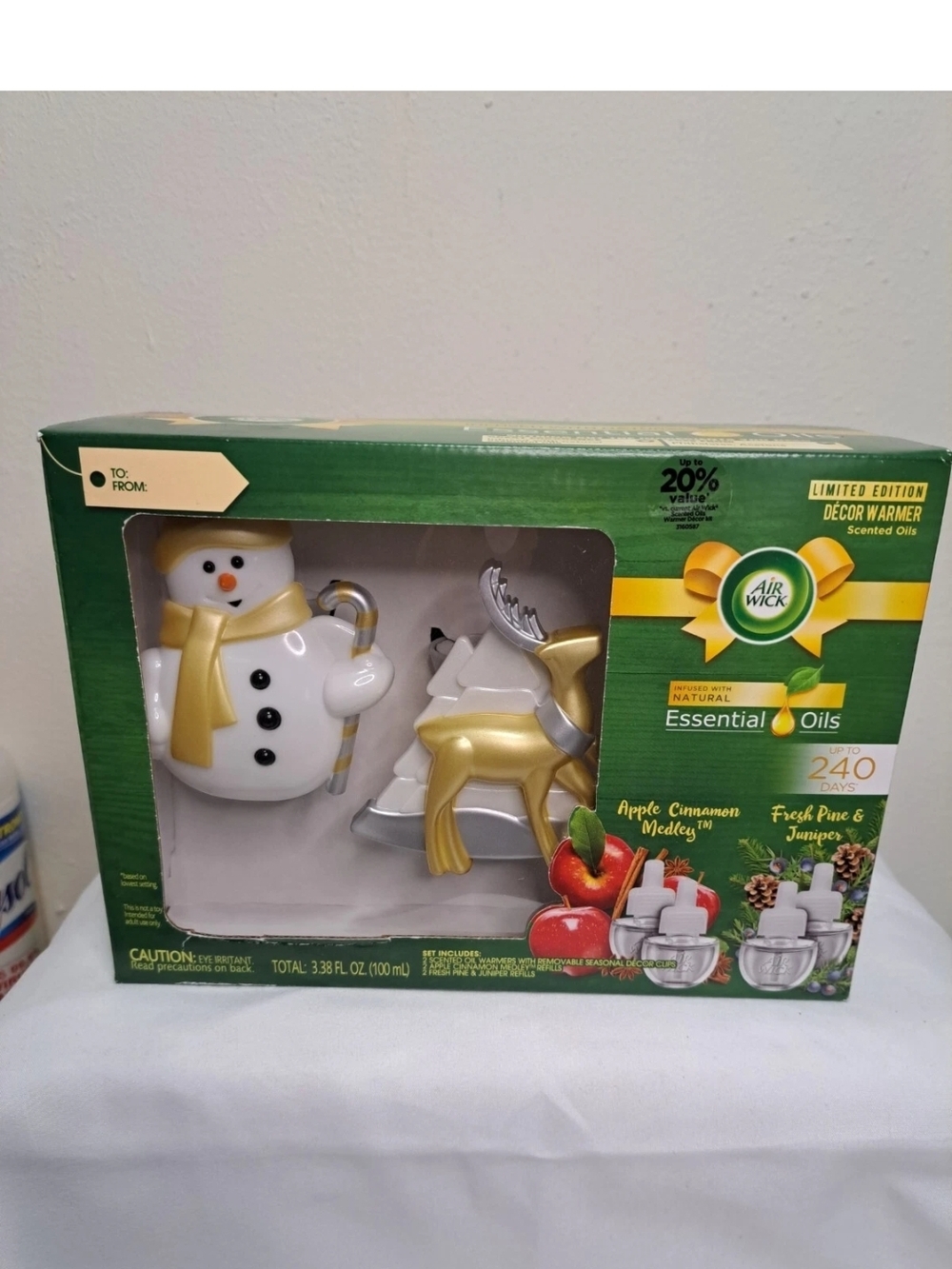 Air Wick Limited Edition Christmas Decor Warmers & 4 Essential Oil Refills Set